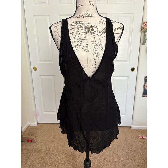 Free People Tops - Free People Intimately Gauze Deep V-Neck Tiered Ruffle Tank Top Black Medium